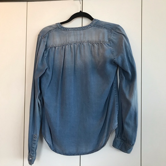 Trouve Super Soft Chambray Button Down - Picture 4 of 6